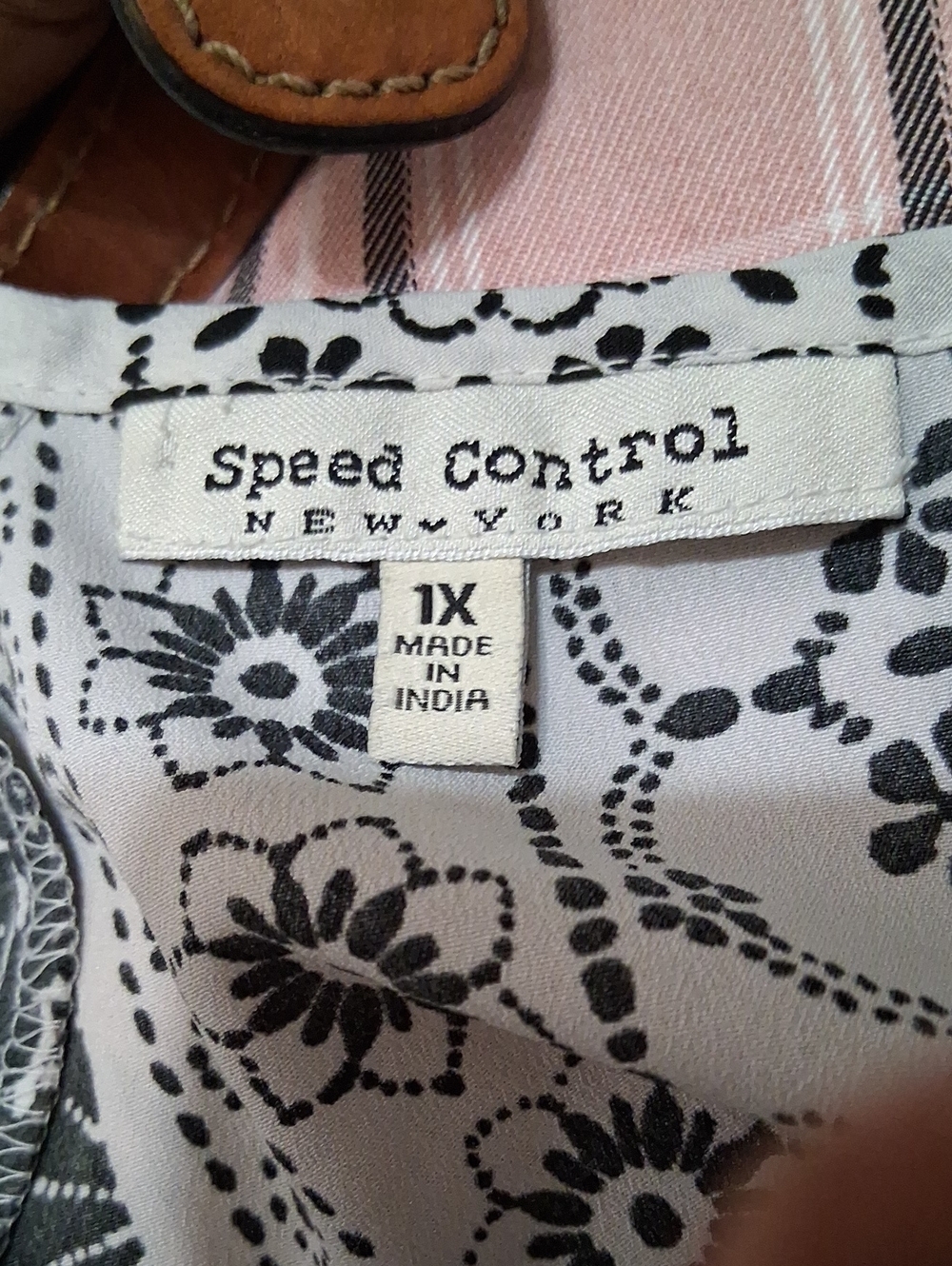 Speed Control Dress - Picture 4 of 4